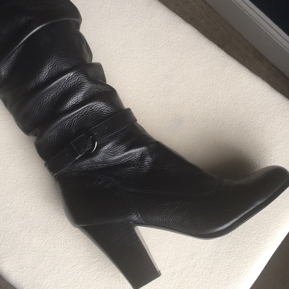 Like new Steve Madden tall leather boots sz 10 - Picture 2 of 8